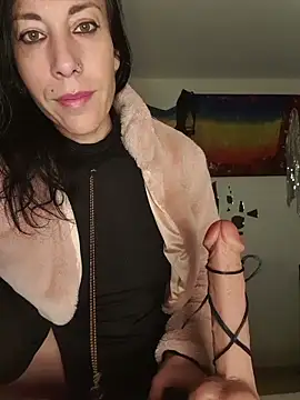 freyamoret online show from March 19, 4:05 am