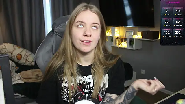 candy maggie online show from January 6, 12:24 pm