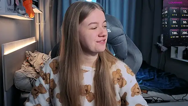 candy maggie online show from February 4, 12:44 pm