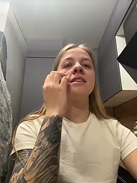 candy maggie online show from November 22, 2:16 pm