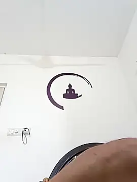 julywwrt online show from December 20, 5:14 am