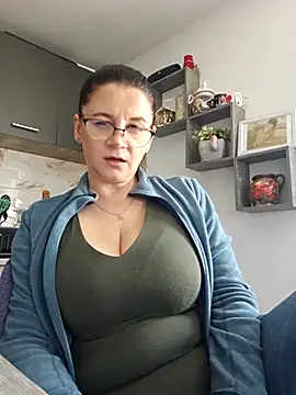 KristenVega online show from March 11, 9:26 am