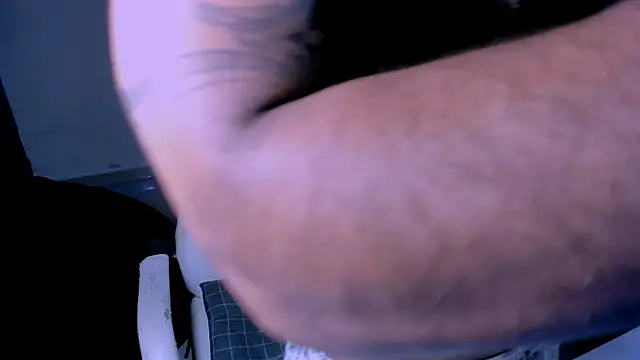 Young laroi online show from February 8, 4:36 am