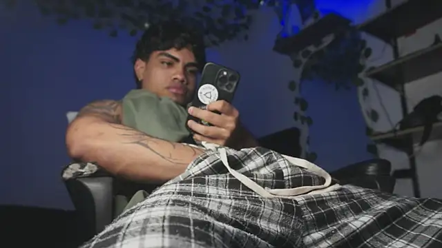 Young laroi online show from April 24, 5:43 am