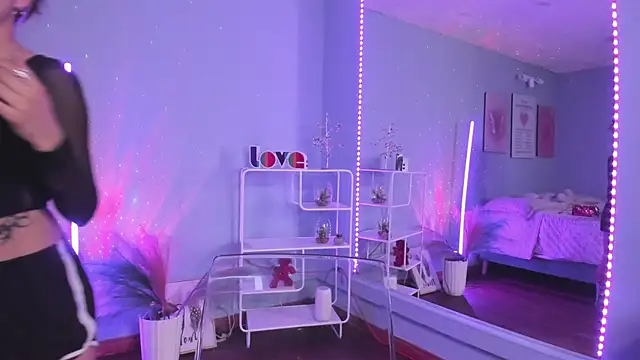 MaveParks  online show from October 16, 11:44 am