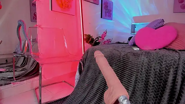 MaveParks  online show from March 9, 12:09 pm