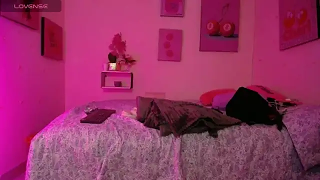 MaveParks  online show from March 30, 11:44 am