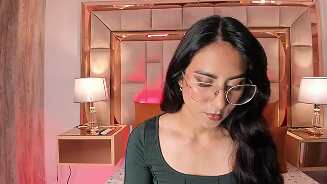 DaraBeckett online show from January 28, 12:11 pm