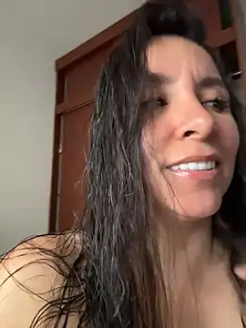 emely sexx20 online show from February 20, 10:21 pm