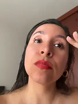 emely sexx20 online show from April 10, 5:28 pm