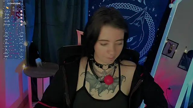 Snapshot of Sam_Mystery chatting on January 12, 2:14 am Sam Mystery online show from January 12, 2:14 am