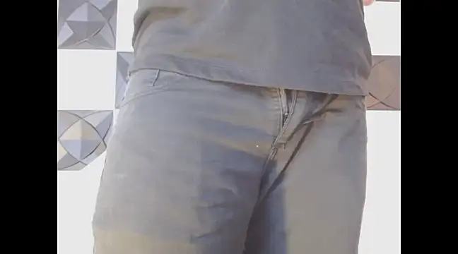 Snapshot of BrianMalonee chatting on March 1, 2:02 pm BrianMalonee online show from March 1, 2:02 pm