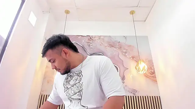 Snapshot of BrianMalonee chatting on November 25, 12:27 pm BrianMalonee online show from November 25, 12:27 pm