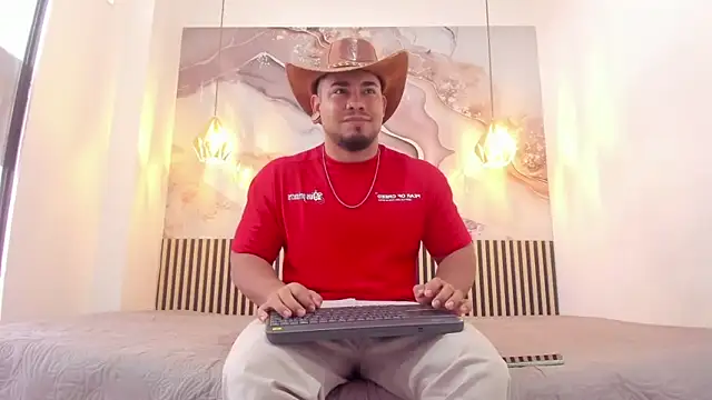 Snapshot of BrianMalonee chatting on November 26, 12:06 pm BrianMalonee online show from November 26, 12:06 pm