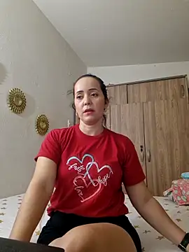 Snapshot of tessafontana37 chatting on November 11, 12:54 am tessafontana37 online show from November 11, 12:54 am