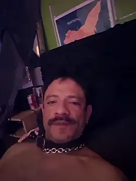 Snapshot of Tony_Torrente chatting on April 18, 9:57 am Tony Torrente online show from April 18, 9:57 am