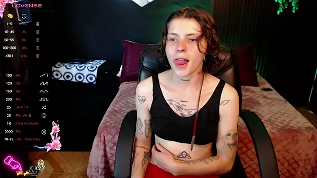 pretty cristal69 online show from March 26, 10:04 pm