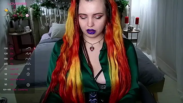Snapshot of Miss_Maya_Mils chatting on January 5, 7:07 am Miss Maya Mils online show from January 5, 7:07 am