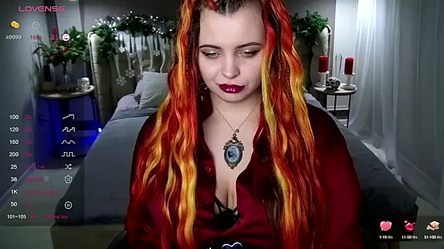 Snapshot of Miss_Maya_Mils chatting on January 6, 1:09 am Miss Maya Mils online show from January 6, 1:09 am