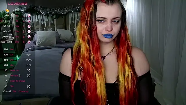 Snapshot of Miss_Maya_Mils chatting on January 8, 1:11 am Miss Maya Mils online show from January 8, 1:11 am