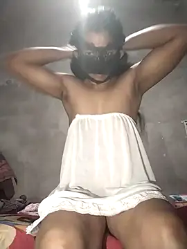 Snapshot of Sexygarl1024 chatting on December 14, 1:06 am Sexygarl1024 online show from December 14, 1:06 am