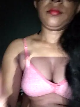 Snapshot of Sexygarl1024 chatting on January 29, 8:04 pm Sexygarl1024 online show from January 29, 8:04 pm