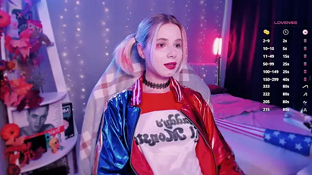 Snapshot of enigma_mia chatting on November 1, 11:12 am enigma mia online show from November 1, 11:12 am