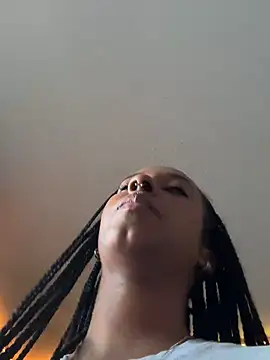 Your Paris online show from February 15, 11:36 pm