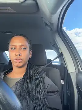 Your Paris online show from February 22, 4:51 pm