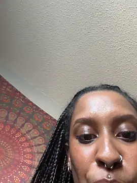 Your Paris online show from February 24, 12:41 am