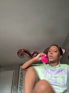 Your Paris online show from March 20, 11:56 pm