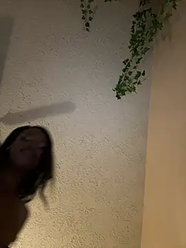 Snapshot of magicalc00ch chatting on February 17, 2:31 am magicalc00ch online show from February 17, 2:31 am