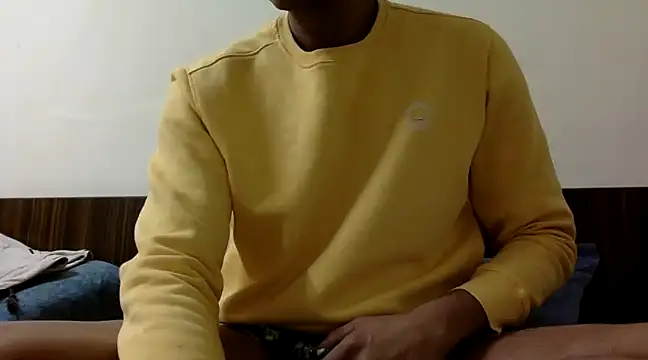 yadavindra85 online show from February 6, 3:37 am