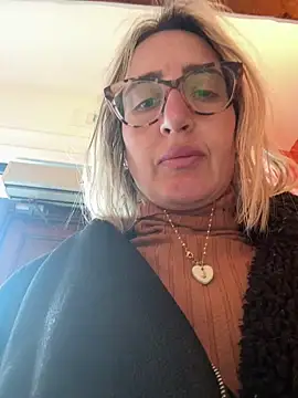 casalinga88 online show from March 14, 9:57 am