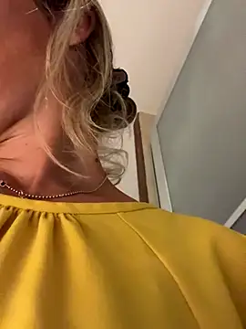 casalinga88 online show from September 18, 6:15 am