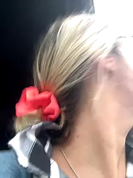 casalinga88 online show from October 1, 6:30 am