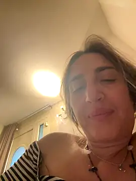 casalinga88 online show from November 22, 7:40 am