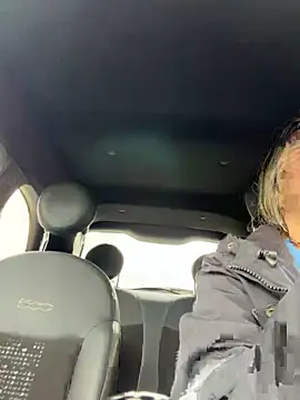 casalinga88 online show from February 14, 1:19 pm