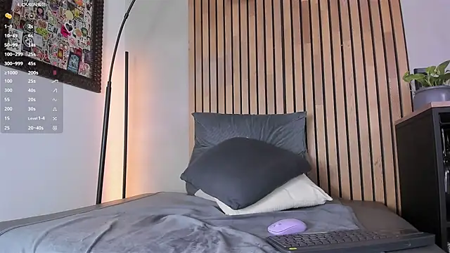 honeyhot69   online show from March 17, 11:42 am