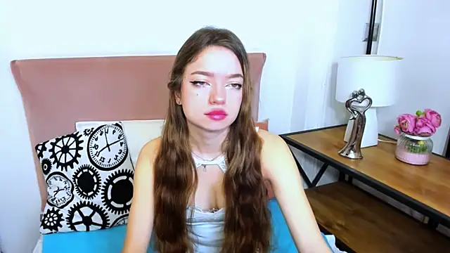 Snapshot of GraceLips chatting on March 7, 6:35 am GraceLips online show from March 7, 6:35 am