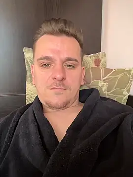 Huge cock22cm online show from March 26, 8:53 am