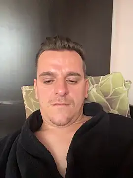 Huge cock22cm online show from April 7, 12:27 pm