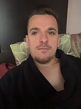 Snapshot of Huge_cock22cm chatting on June 2, 5:42 am Huge cock22cm online show from June 2, 5:42 am