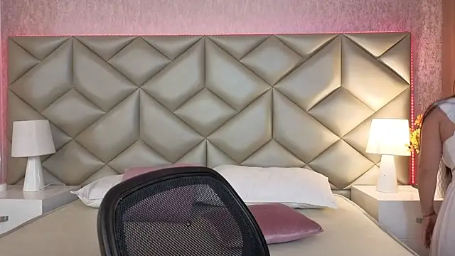 Snapshot of Brenda_Garcia chatting on September 11, 7:58 pm Brenda Garcia online show from September 11, 7:58 pm