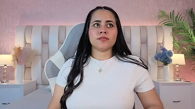 Snapshot of Brenda_Garcia chatting on September 20, 3:18 am Brenda Garcia online show from September 20, 3:18 am