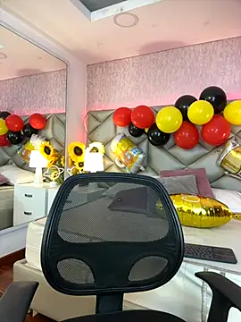 Snapshot of Brenda_Garcia chatting on October 1, 3:23 am Brenda Garcia online show from October 1, 3:23 am