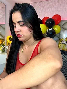 Snapshot of Brenda_Garcia chatting on October 2, 8:05 pm Brenda Garcia online show from October 2, 8:05 pm