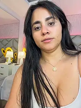 Snapshot of Brenda_Garcia chatting on November 29, 7:39 pm Brenda Garcia online show from November 29, 7:39 pm