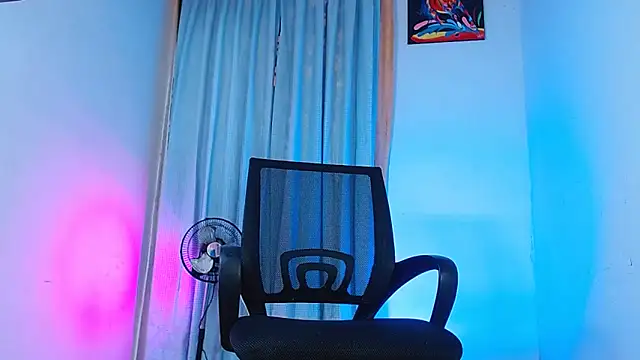 DanteSantoro online show from February 6, 4:43 pm