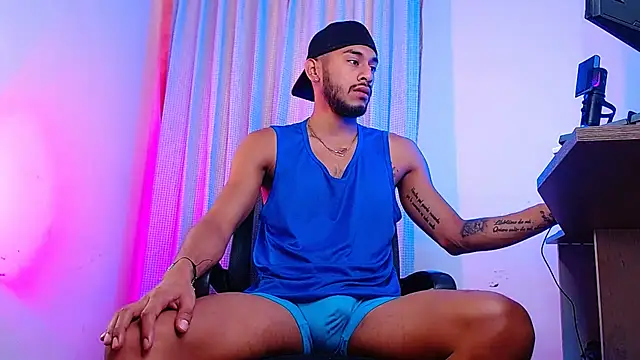 DanteSantoro online show from April 1, 11:55 am